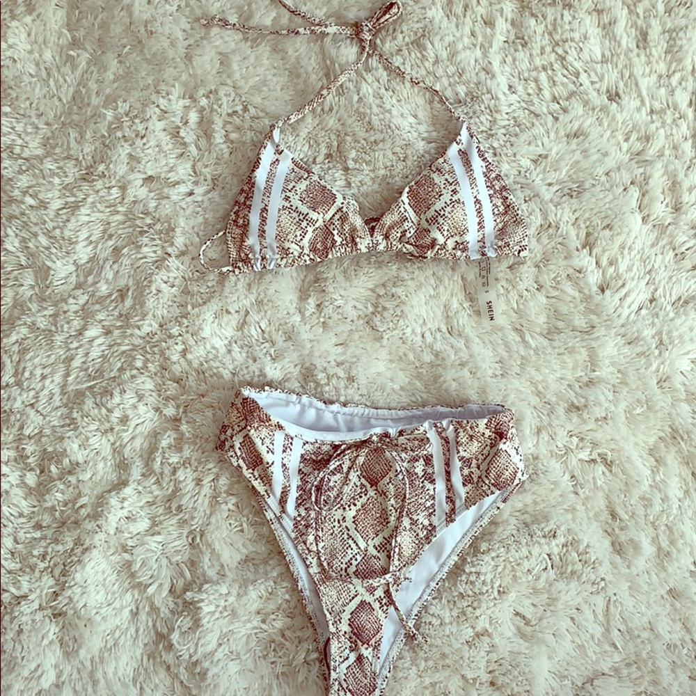 NEW Snake print SHEIN bikini 👙